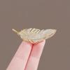 1Pc Feather Brooch Temperament Exquisite Leaf Chest Flower Suit Jacket Coat Accessories Birthday Party Jewelry Gifts