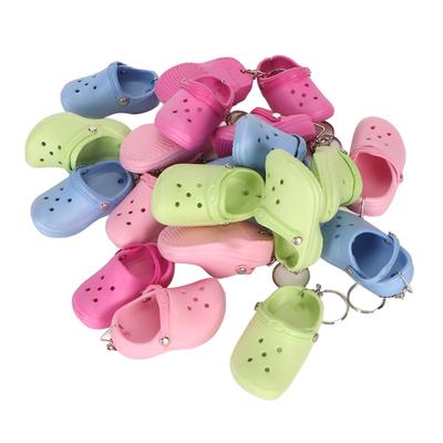 20pz Portachiavi a Ciabatta Silicone Morbido 4 Colori Sandali con Foro Portachiavi Ciondolo Decorazione per Ragazze