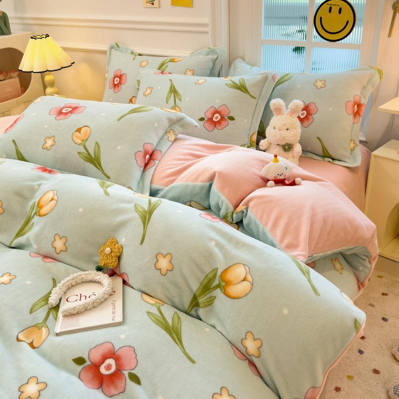 Thickened Milk Fleece Four-Piece Set, Coral Flange Double-Sided Fleece Quilt Cover, Bed Sheet, Bed Hat Three-Piece Set