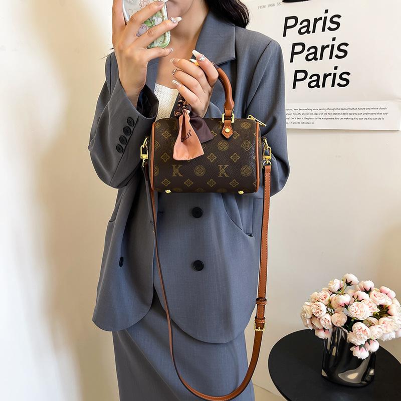 New Fashionable Contrasting Color Silk Scarf Pillow Bag Portable Shoulder Oblique Span Trendy Women's Bag