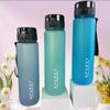 1000ML Matte Waterfles Vrij van BPA met Lekvrij Pop-Up Deksel & Draagband - Draagbaar voor Buiten, Sport, Wandelen