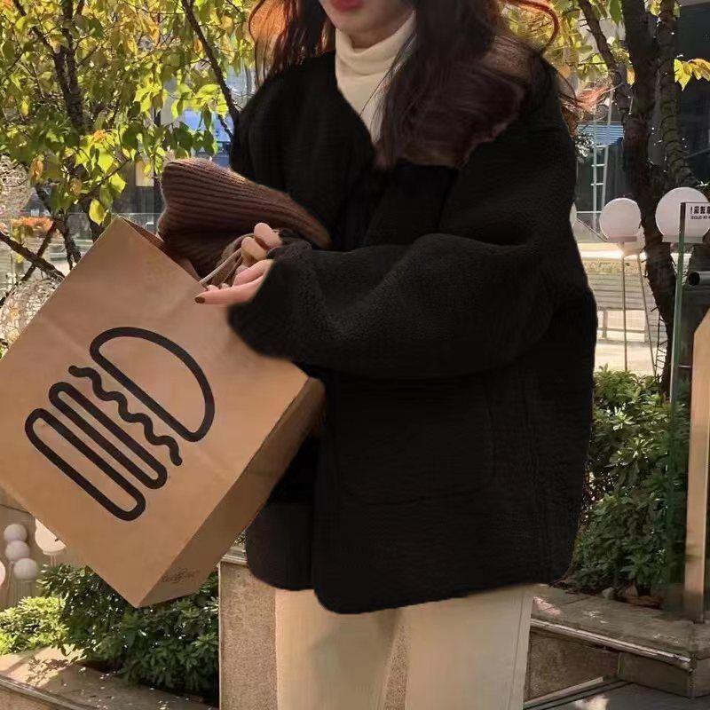 Khaki Lambswool Coat for Women: 2025 Autumn/Winter Korean Design