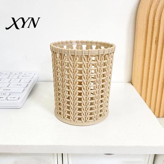 Office Supplies Organizer Imitation Rattan Pen Holder, Round Hollow Desk Organizer, Large Capacity Pencil Ventilated Holder Cup for Pens Pencils