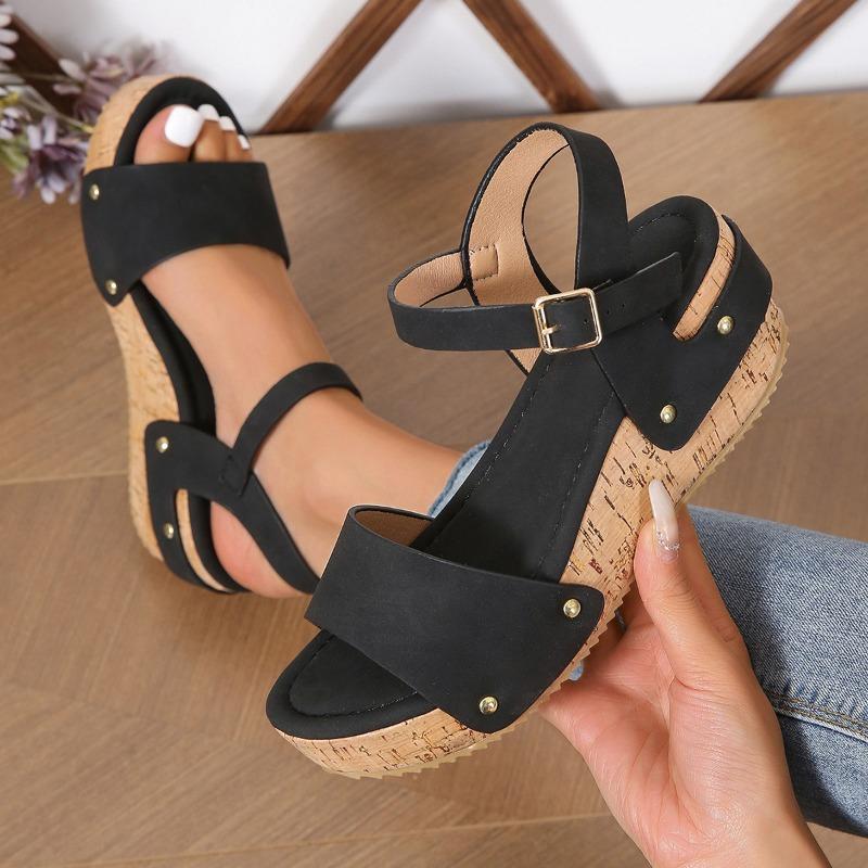 Summer new thick-soled wedge heel with women's buckle plus size sandals