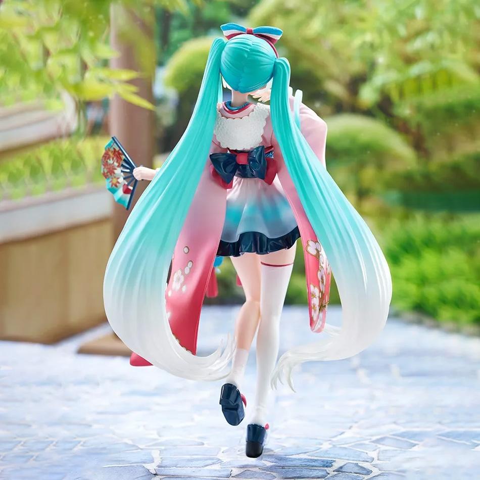 20cm Fashion Hatsune Miku Anime Figure Kimono Hatsune Miku Action Figures Kawaii Girl Figurine PVC Collection Model Toys