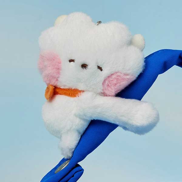 Official BT21 mini minini 'Hug Me' Magnetic Plush Keyring - Smart Travel Charm