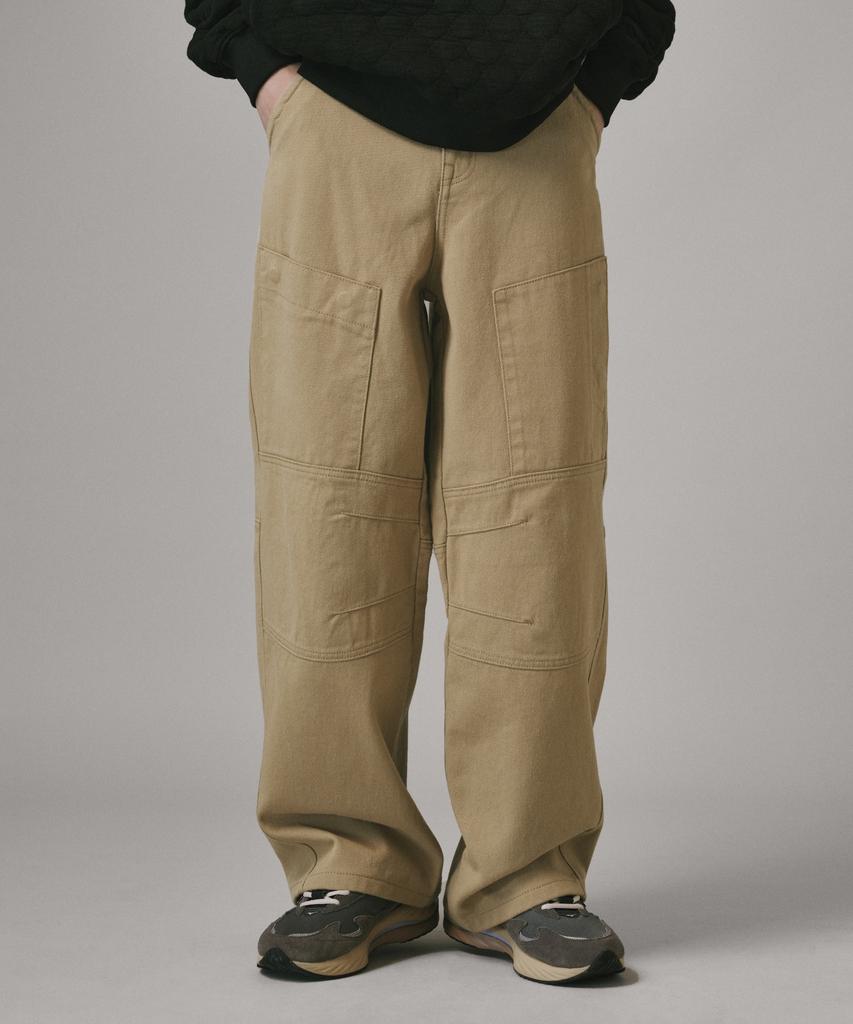 Beodeonteu Curved Cut Multi-Dart Wide Twill Pants [Beige]