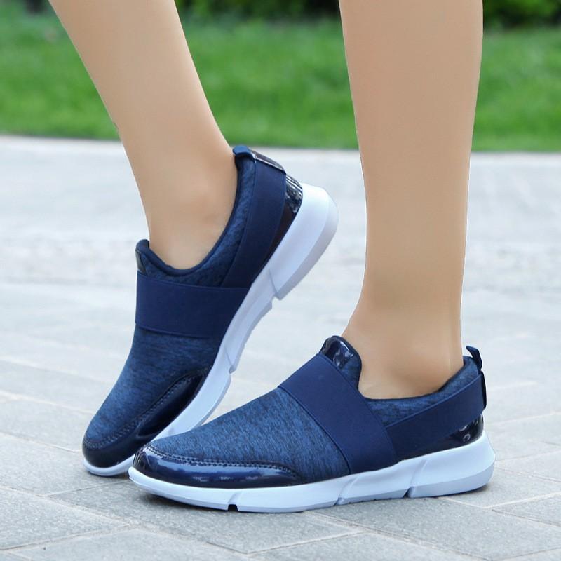 Fashion 2025 Outdoor Women Walking Shoes Fashion Men Slip on Sneakers Shoes Casual Lightweight Hiking Shoes Breathable Female Footwear