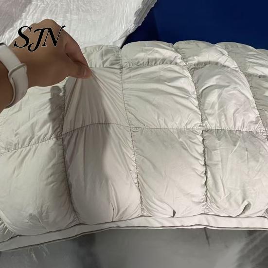 Soft Yet Supportive Pillow Puff Cooling Pillow, Breathable Quilted Sleeping Machine Ventilated Sleep Washable, Fluffy Cloud-like for Side And