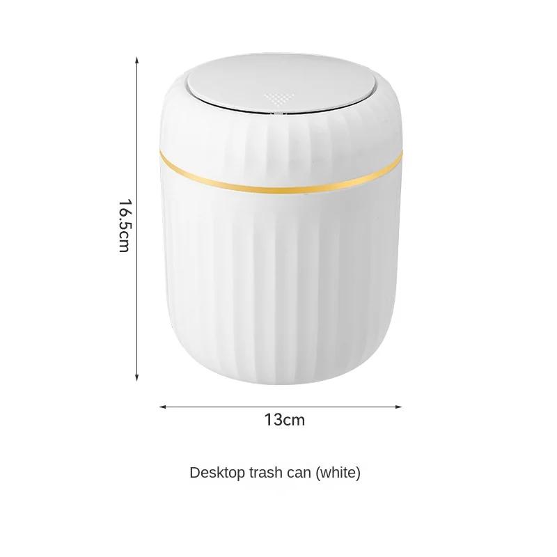 Mini Desktop Trash Can with Lid Garbage Waste Bin Organizer Bedroom Offi Desk Storage Box Made Durable Plastic Home Supplies