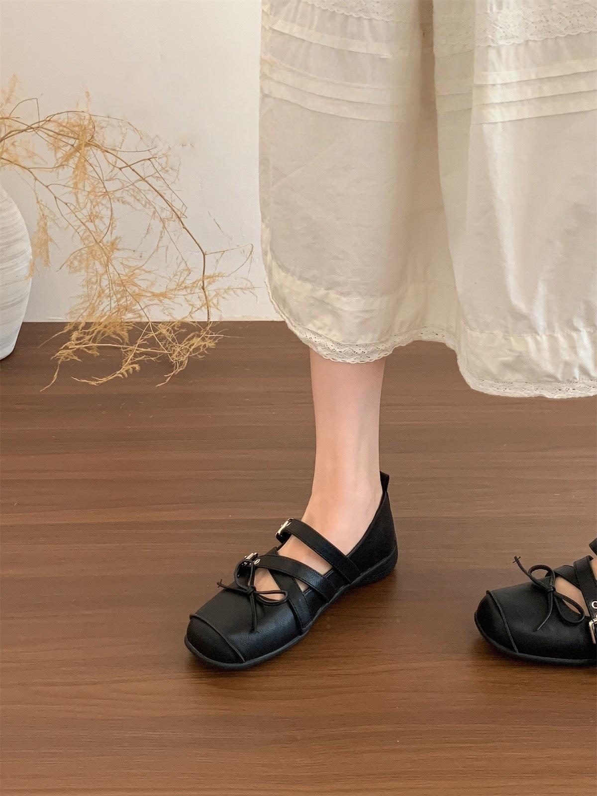 

3CM thick sole~ retro cross buckle with shallow mouth Mary Jane shoes women s spring and autumn square head soft sole casual ballet shoes 40