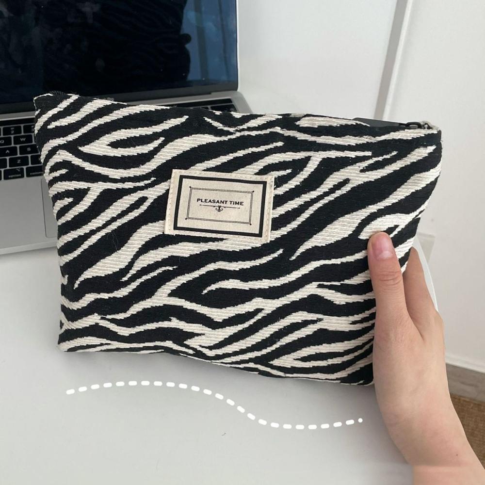 

Zebra-Print Makeup Bag Toiletry Bag Women S Handbag Clutch Bag Convenient Large Capacity Storage Bag чёрный