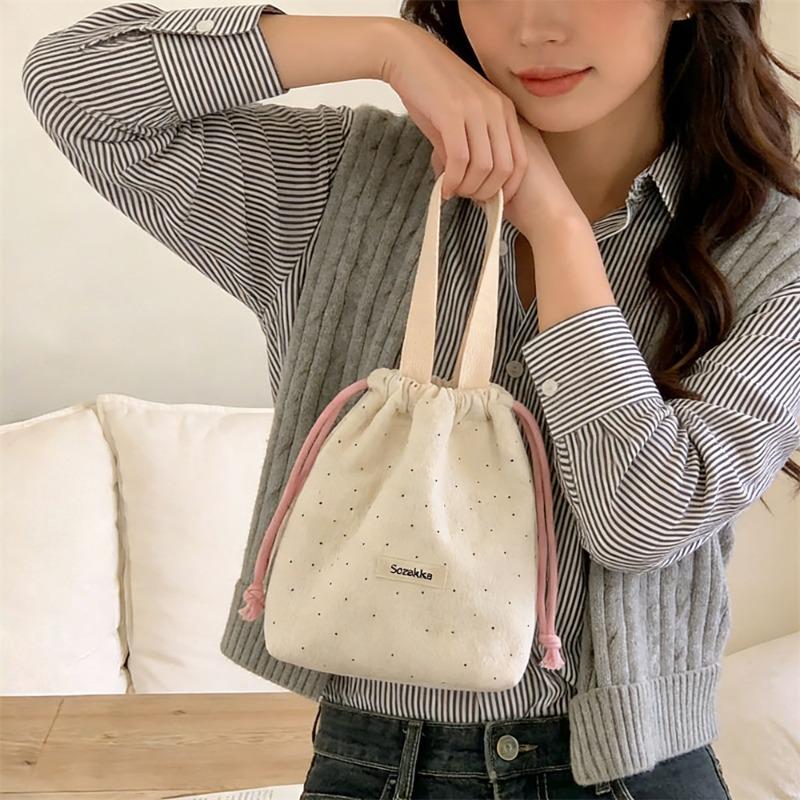 Woolen small polka dot drawstring bundle mouth bag portable small bag going out shopping sundries portable bento bag