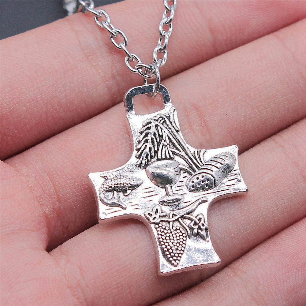 Betendes Kreuz Religiöses Amulett Anhänger Antike Bronze Metall Freund Halskette Neuankunft Geschenk