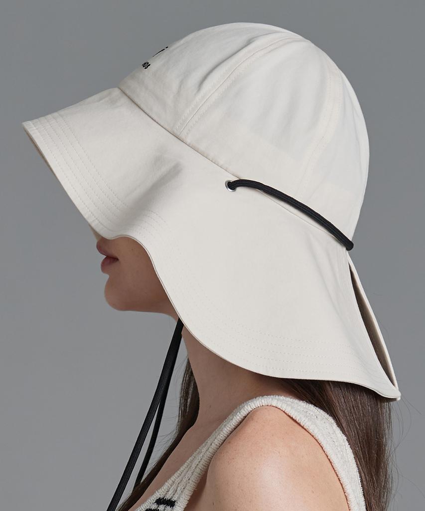 Hwaiteusaenjeu Cotton Bucket Hat (4 Colors)
