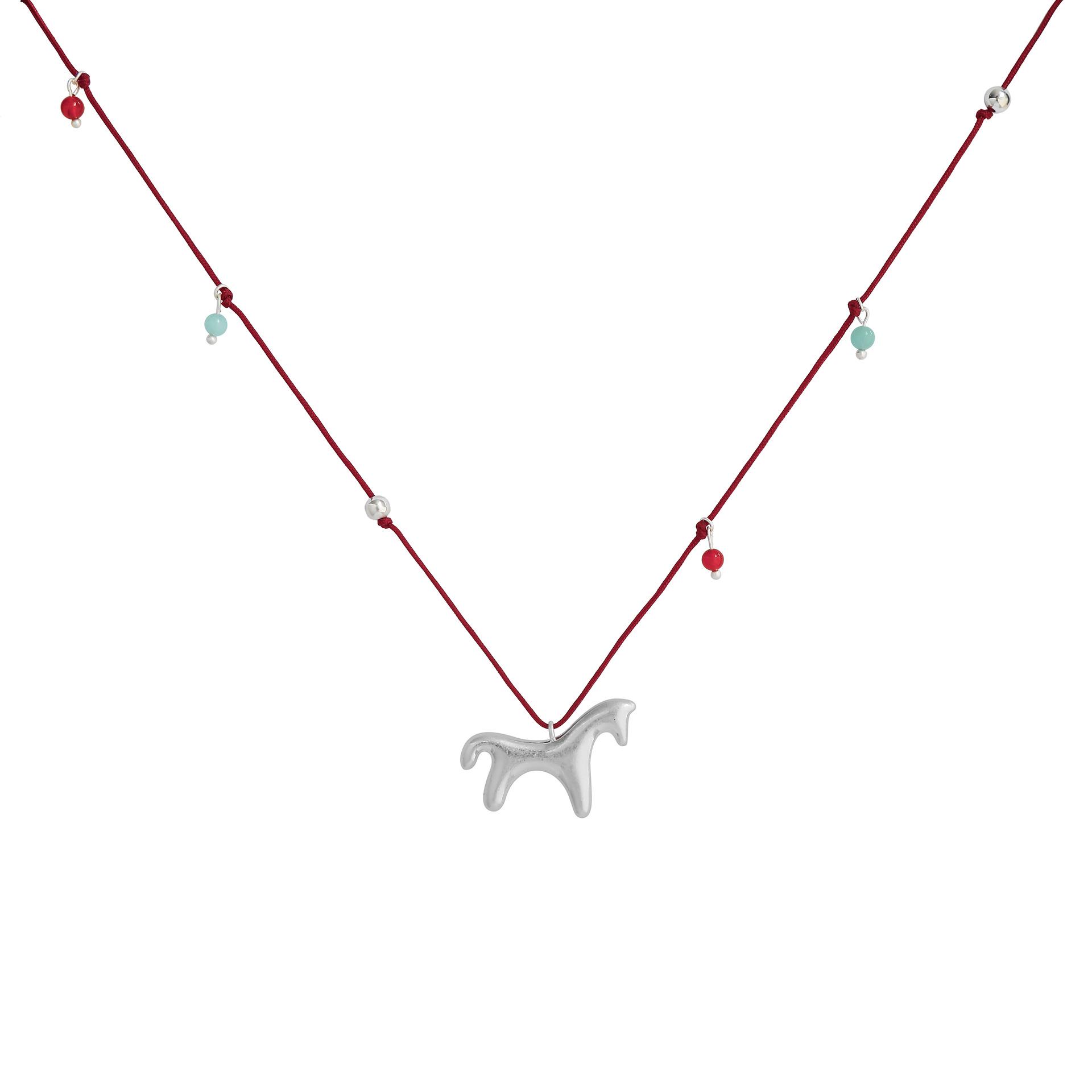 

Soft Mountain Home Carousel Necklace: Traditional Ethnic Style with Simple Braided Rope and Wooden Horse Pendant.