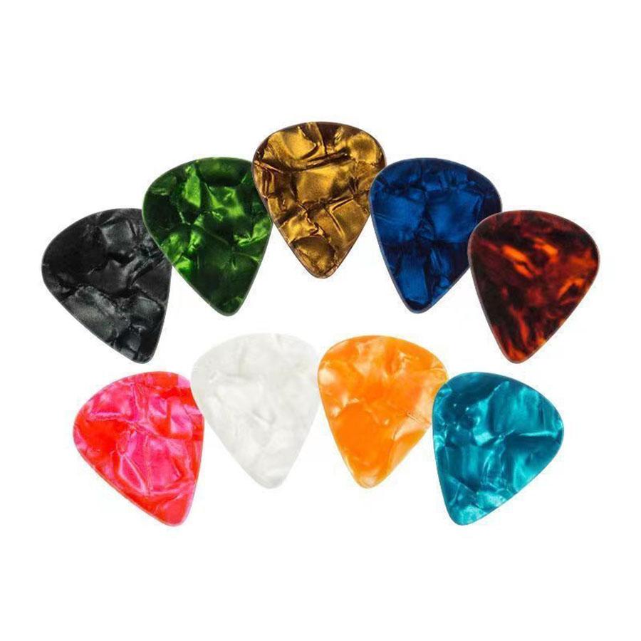 0.5mm Celluloid Guitar Pick with Storage Box Electric Guitar Smooth Plectrum Acoustic Guitar Bass Ukulele Accessories JXB
