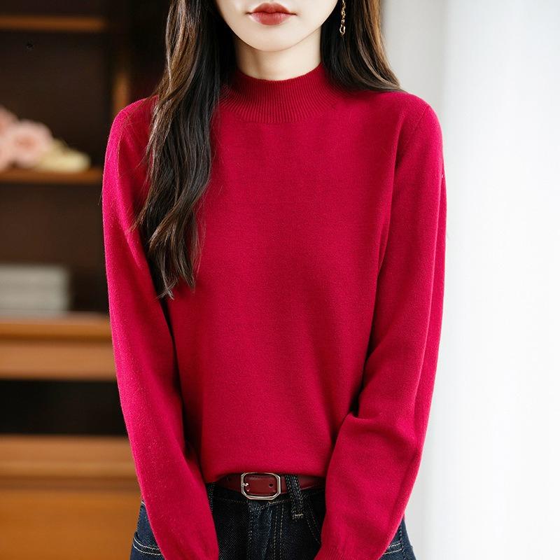 The New Semi-high and Round Neck Pullover for Women In Autumn and Winter Is Versatile. It Is Loose and Slimming, with A Solid Color Inner Sweater
