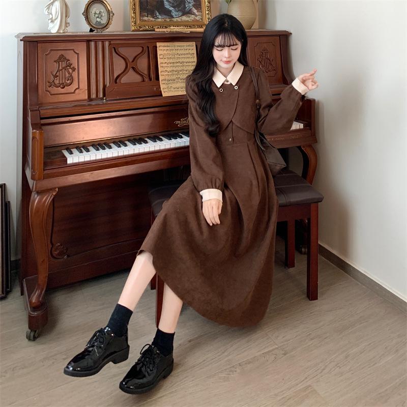 2025 Plus Size French Style Knee-Length Long-Sleeve Dress - Flattering Waist-Cinched Two-Piece Autumn/Winter Women's Apparel.