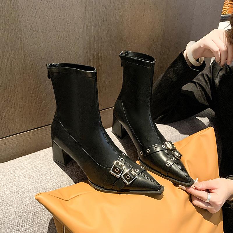 Thick heel pointed temperament thin French small short boots women's shoes 2025 new spring and autumn single boots black Martin boots