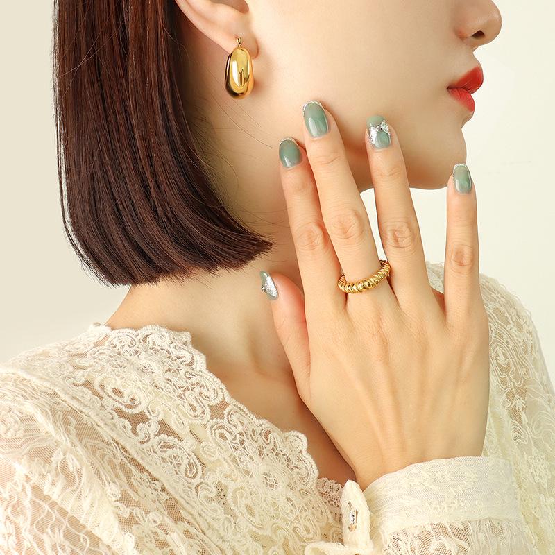 Baroque European-Style U-Shape Earrings for Women, 18K Gold Colorfast Titanium Steel with Earring Backs.