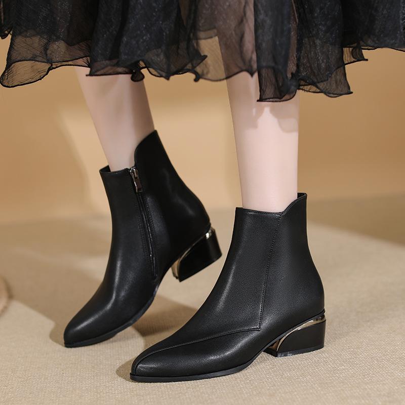 Leather short boots children's 2025 new thick heel women's boots thick heel autumn and winter mid-tube boots pointed low boots S361-2