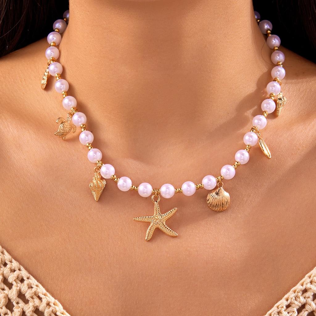 Trendy Elegant Imitation Pearl Metal Pendant Necklace for Women Ocean Shell Starfish Conch Choker Necklace Vacation Jewelry Gift