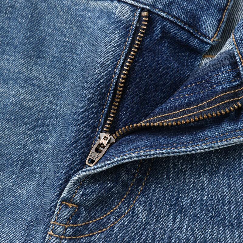 GAP Women's Low-Rise Washed Raw Hem Flare Jeans