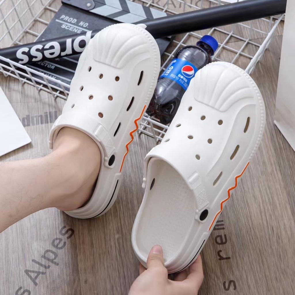 Summer Clog Shoe Men Korean Version EVA Sandals Fashion Casual Beach Shoes Non-slip Soft Soled Outdoor Slippers