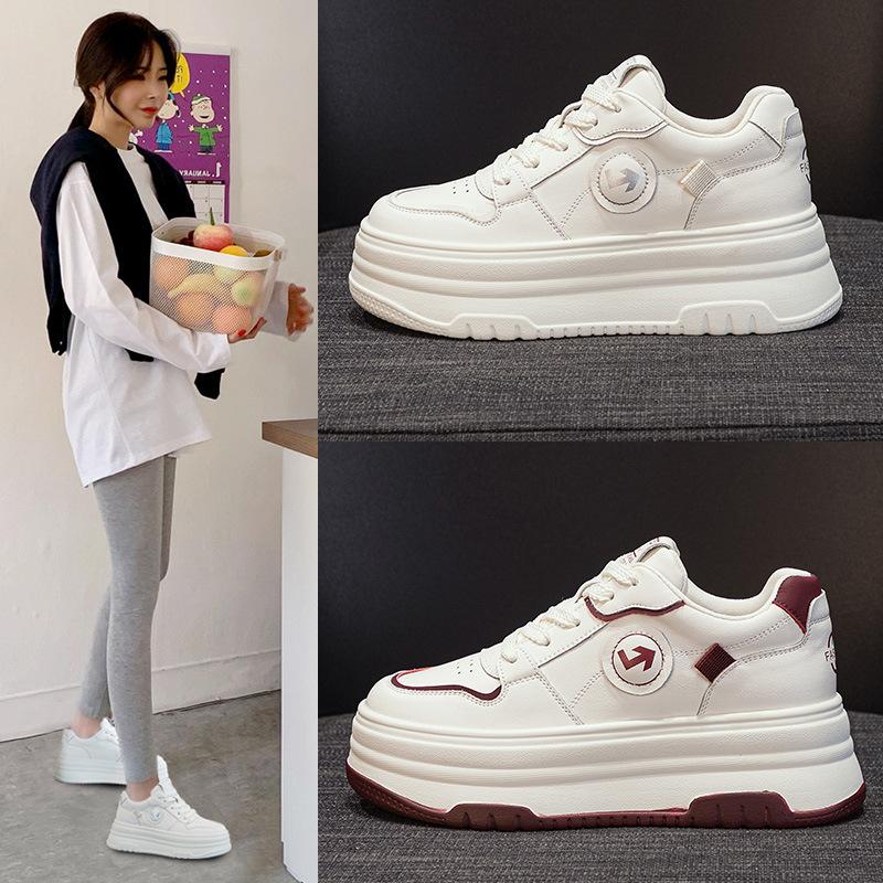 2025 spring and autumn new thick-soled inner height increase leather thickened little white shoes women's versatile sports muffin shoes casual shoes 3