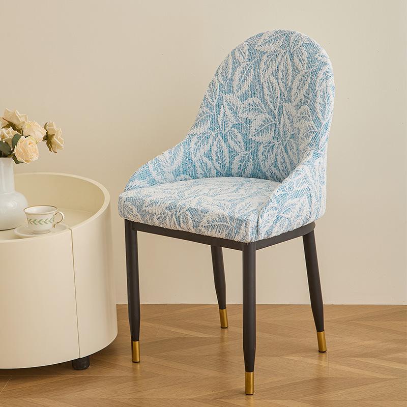 Premium Curved Chair Cover Thickened Non-Slip Decorative Chair Cover High-End Home Hotel Universal Dining Chair Protector 1 piece 2330₽