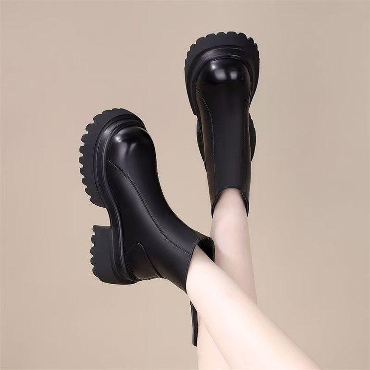 Thick-soled Chelsea Martin boots women's 2025 autumn and winter new British round head small man height-increasing zipper cigarette tube short boots