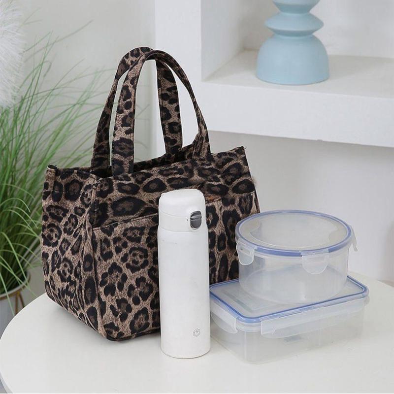 Largecapacity fashion niche design tote bag women's casual handbag Korean version of foreignstyle thermal insulation leopard print