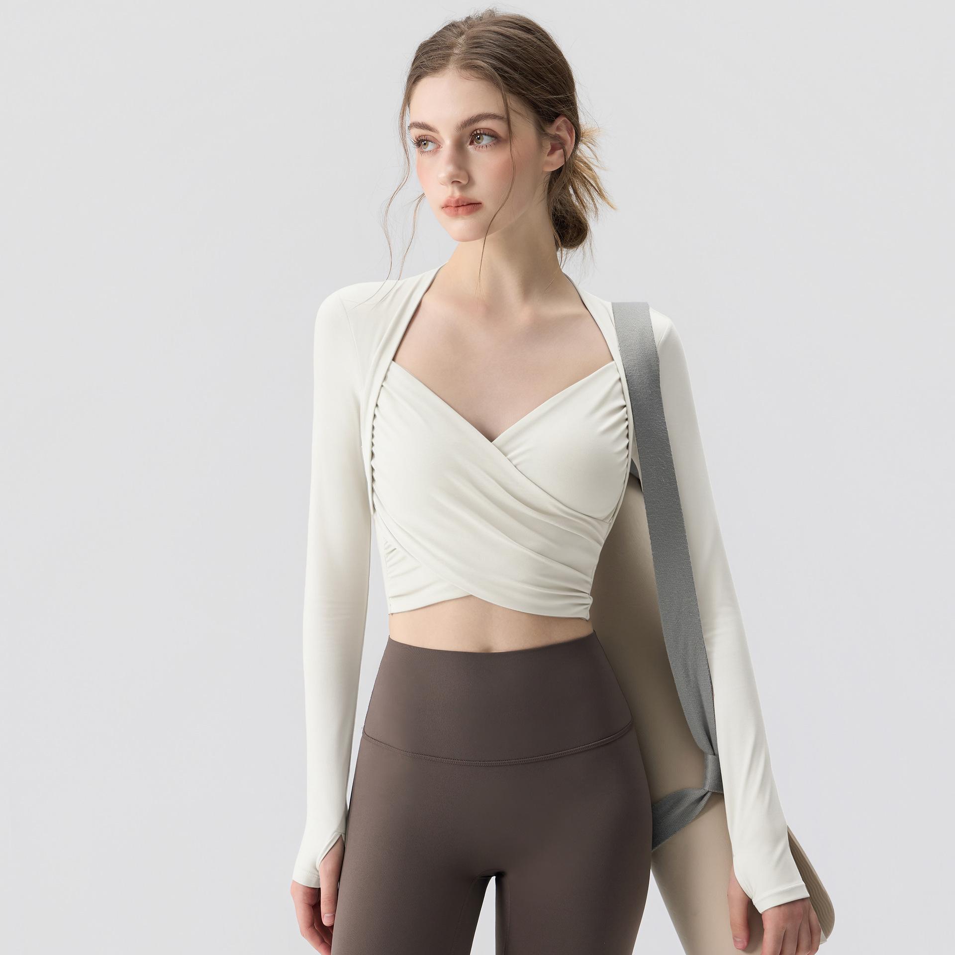 

Women s Yoga Top with Chest Pads - New 2025 Autumn/Winter Style, Long Sleeves, Perfect for Pilates and Fitness. M [Recommended Weight 48-56 kg]