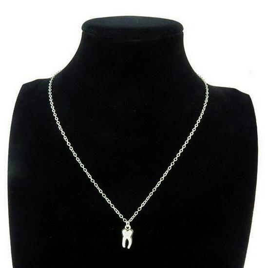 Vintage Legierung Anhänger Halskette: Kreatives DIY-Design