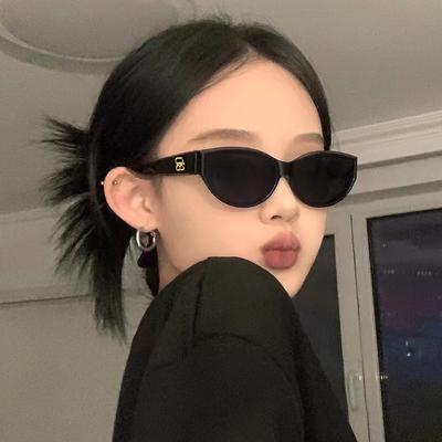 Personalized Black Narrow-Frame Sunglasses Women'S Technology Accessories Sunglasses Fashion High-End Glasses To Take Pictures