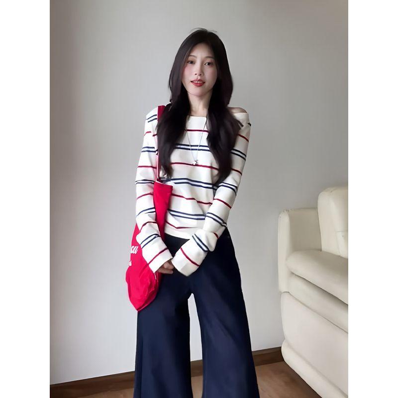 Korean-Style Diagonal Collar Striped Long-Sleeve Knit Top for Women, Early Spring Slim-Fit Versatile Top, Casual Short Off-Shoulder T-Shirt