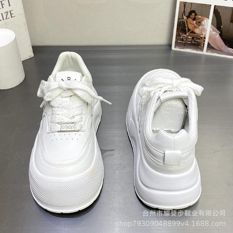 Thick-soled big-headed breadboard shoes for women's 2026 new versatile fashion polish to increase the height and leisure