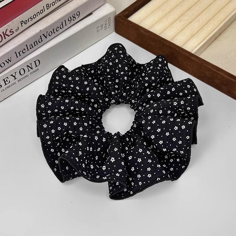 Korean Style Elegant Scrunchie Hair Tie, Oversized Floral Print, Hair Accessory for Women