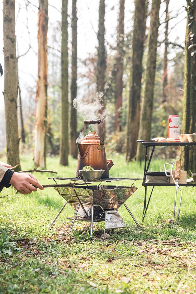 CAMPING MOON MT-2 Bonfire Grill, BBQ Stove, 2-Level Height Adjustment, Seats 3-4 People, Includes Canvas Case