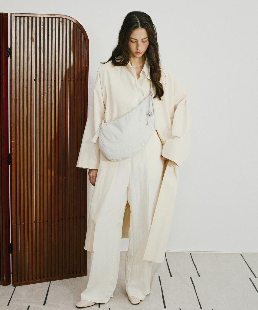 Zoeet Pebble Shoulder Fabric Bag (Snow)