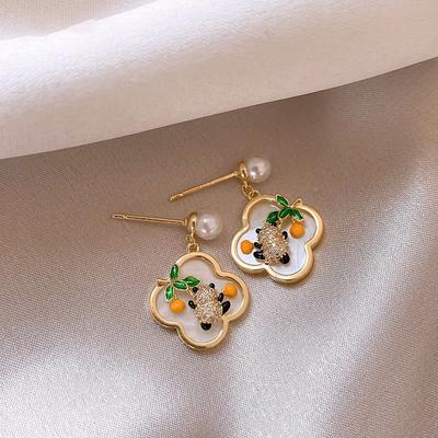 Bear Pearl Earrings Unique New Earrings Premium Sense Of Women's Four-Leaf Clover Earrings