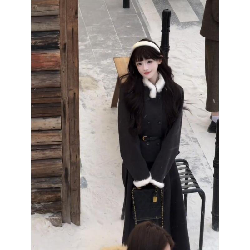 Costum elegant de toamnă și iarnă pentru femei, palton cu două rânduri de nasturi cu guler de lână și fustă plisată cu talie înaltă