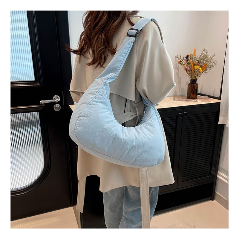 New Nylon Moon Bag, Simple, Lightweight and Large Capacity.