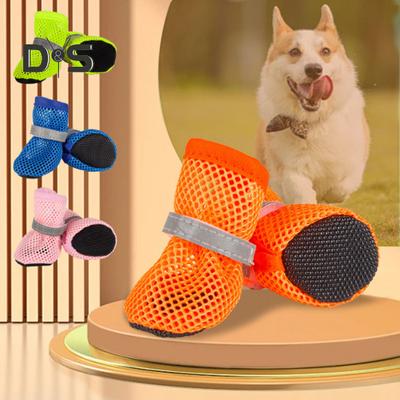 4-teiliges Hundeschuh-Set, atmungsaktive Haustierschuhe, Outdoor-Hundestiefeletten für den Sommer, heiße Pflaster, Hundepfotenschutz zum Spazierengehen, Wandern, Laufen