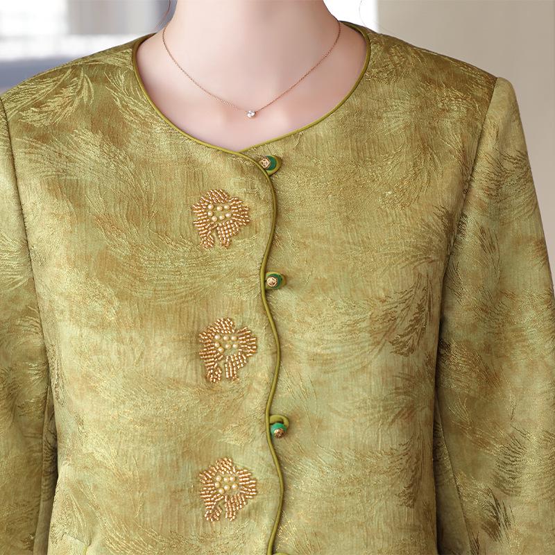Elegant Spring Tang Jacket for Middle-Aged Women - 2026 Fashion: Stylish Cardigan for Moms, Perfect for Spring and Autumn