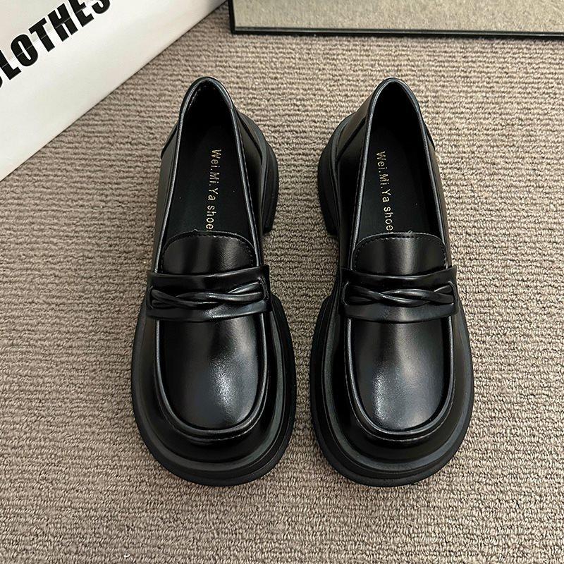 Casual 2025 student platform small leather shoes women's versatile new loafer single shoes fashion spring Doudou shoes British style