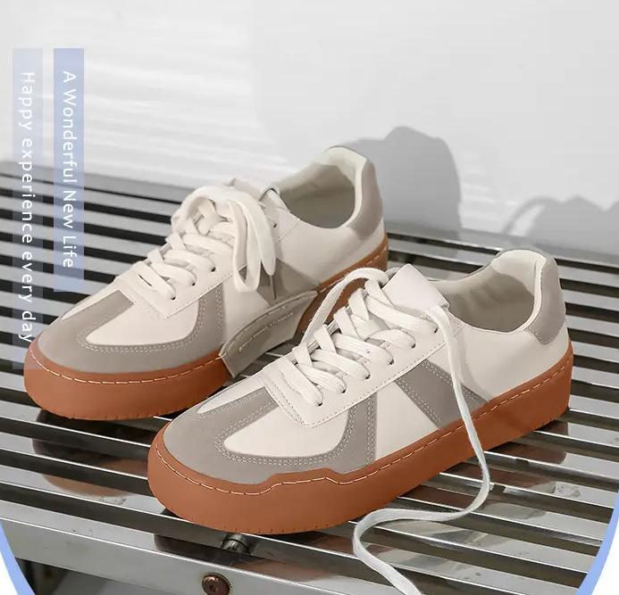 

Shoes Men s trendy shoes Summer breathable mesh lightweight soft-soled sports flat shoes Middle school students niche low-top German training shoes 44