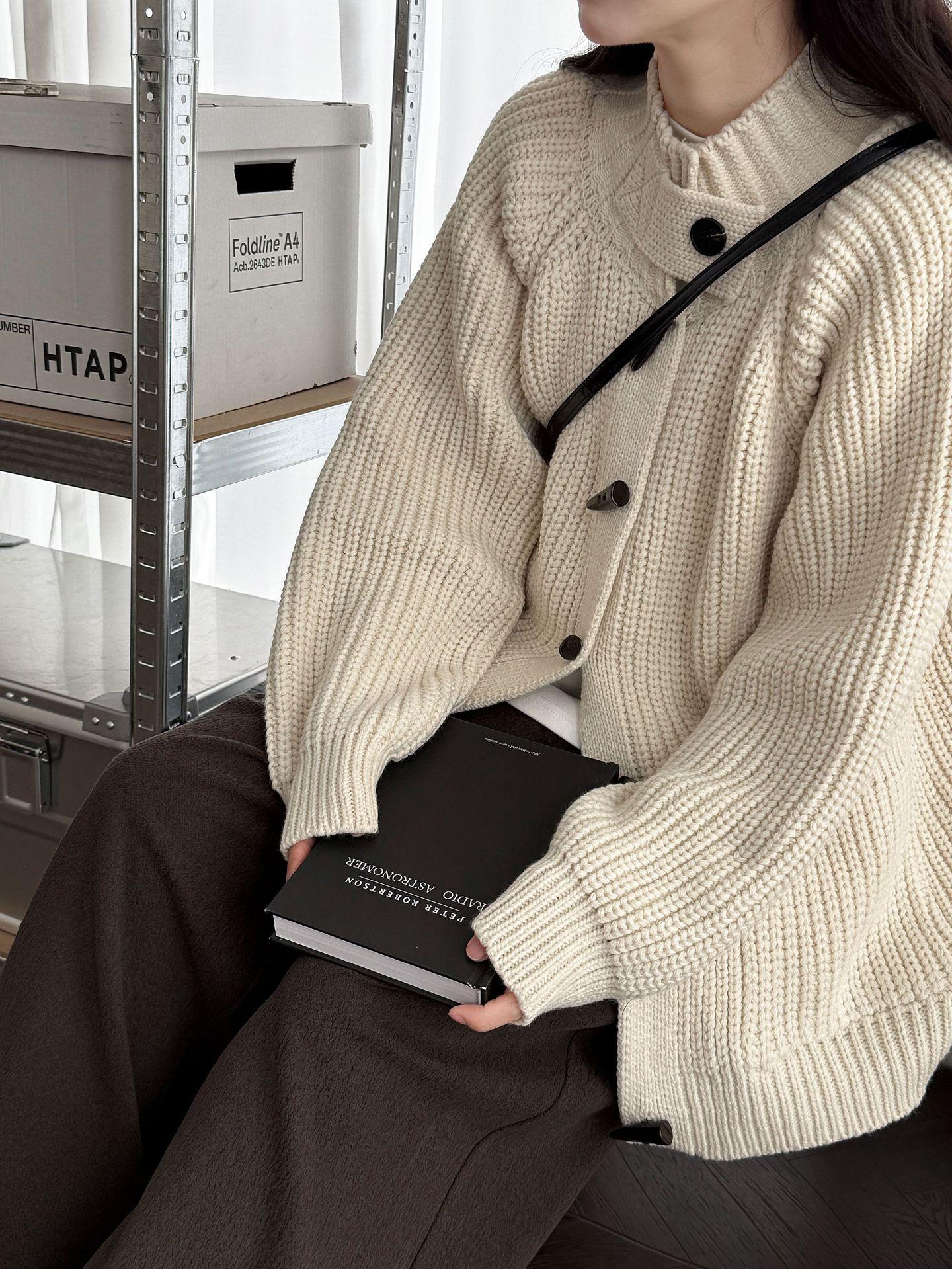 

Johnature French-style Chunky Knit Vintage Lazy Cardigan Sweater Women Autumn Winter Toggle Button Casual Versatile Jackets One Size слоновая кость