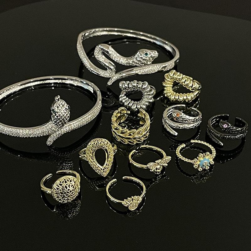 Niche Design Dark Personality Snake Open Ring Stacking Wearing High Sense Fashion Cold Wind Ring